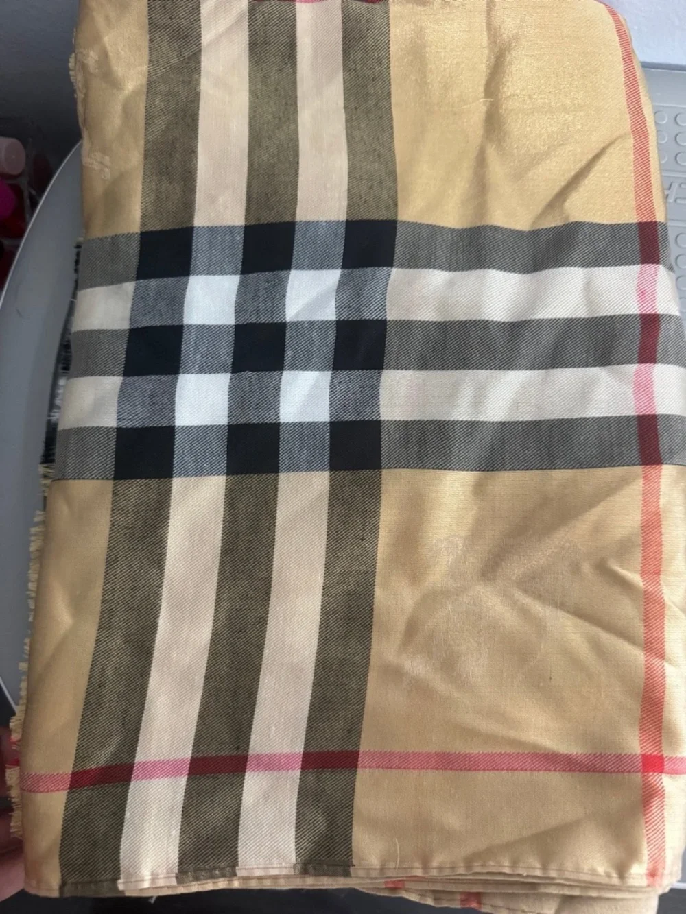 100% Cashmere Burberry Scarf